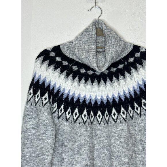 Aspen Faire Isle Turtleneck Ski Sweater Gray Soft Cozy Pullover Polyester Wool S - Picture 2 of 7